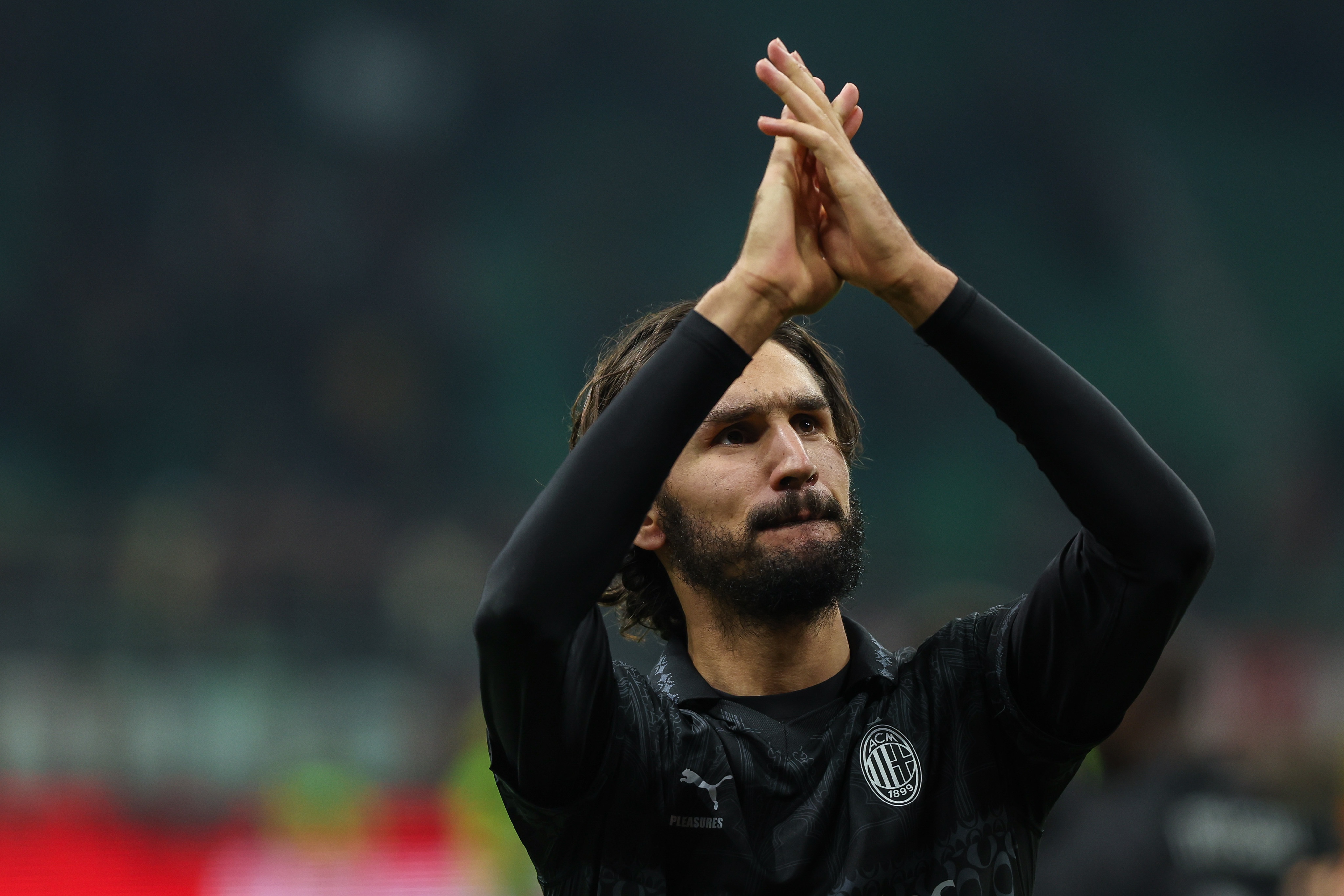 PP电子官方-迪马济奥：萨索洛有意米兰中场阿德利，但球员尚未同意加盟