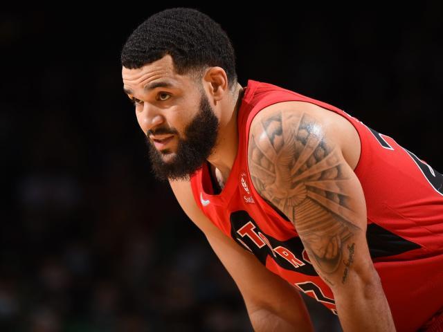 PP电子官方-猛龙着眼内部挖潜 锋线群提速为范弗利特减压