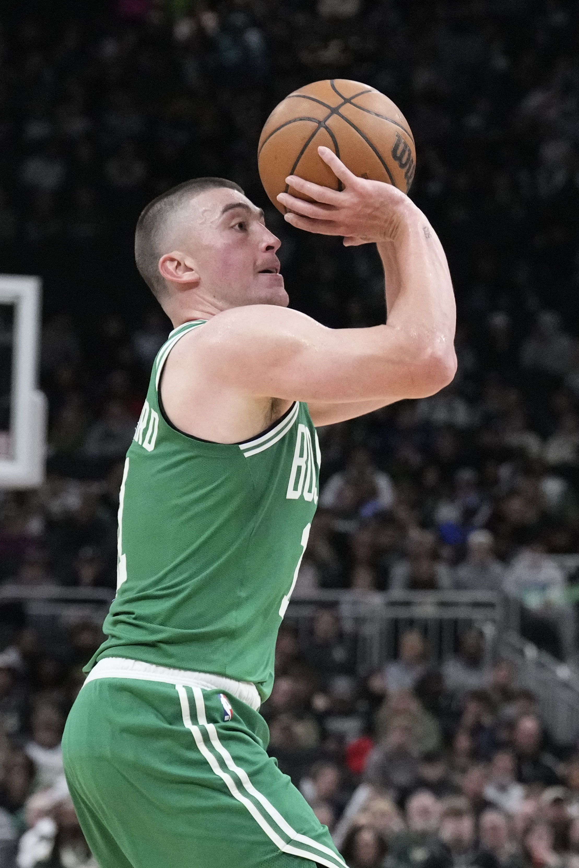 PP电子官方-今天我当家！普理查德23投10中&amp;三分10中5 砍下25分4板9助